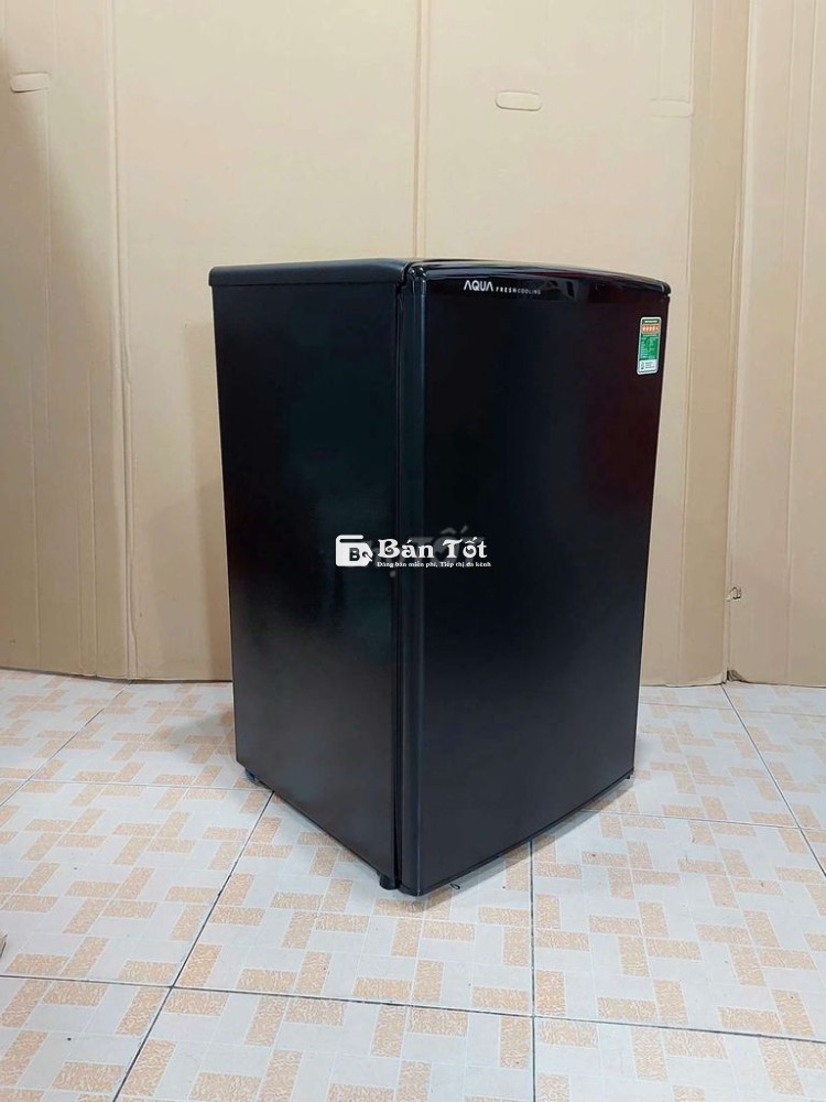 Tủ lạnh Aqua D990K3 1ngăn nhỏ gọn, mới keng.