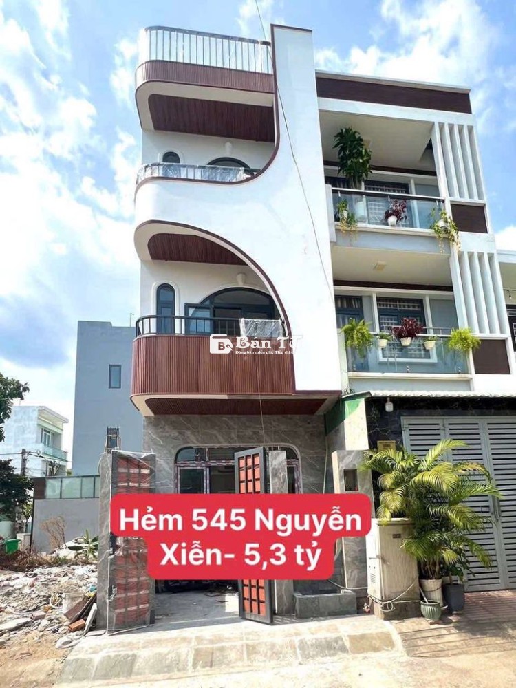 Bán nhà 3 Tầng đường Nguyễn Xiển , 3PN , 1 Phòng thờ , Hướng Nam