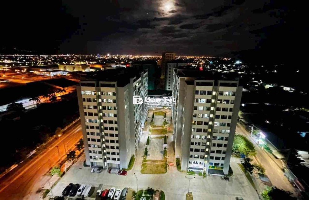cần ra đi gấp căn góc 2 mặt tiền view biển cực mát sang tên ngay