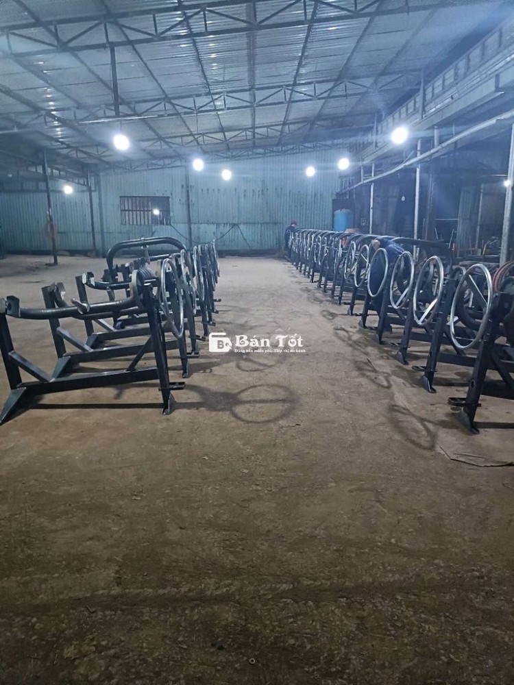 Cần tuyển 4 lao động phổ thông