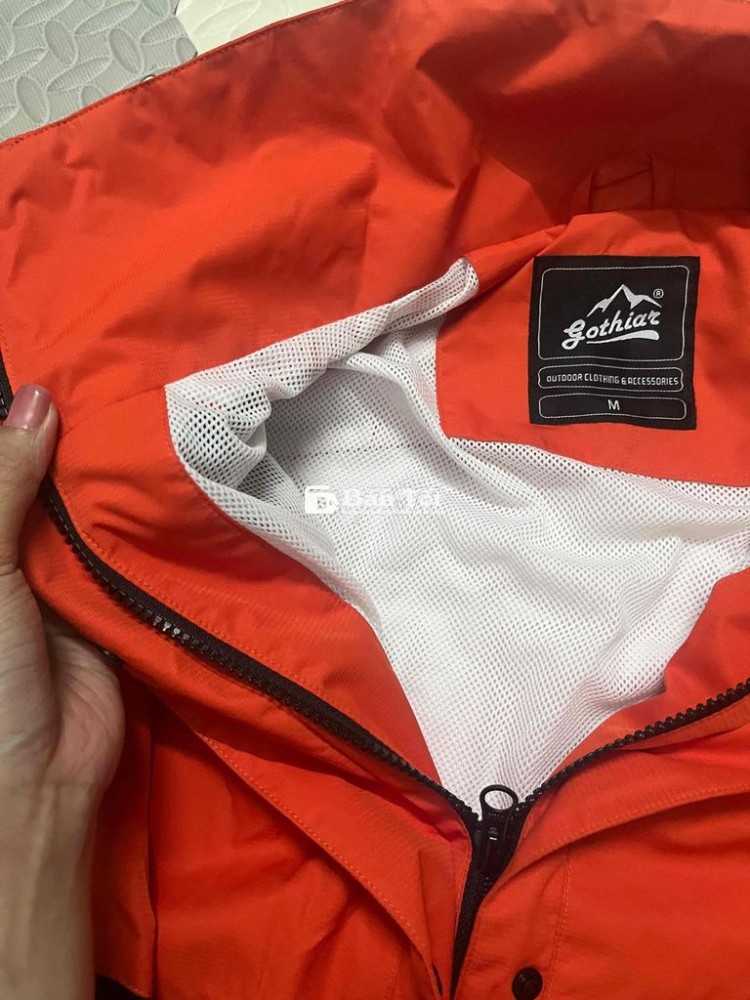 Áo Khoác Gió Trekking Wetrek Size M - Giá Hời!