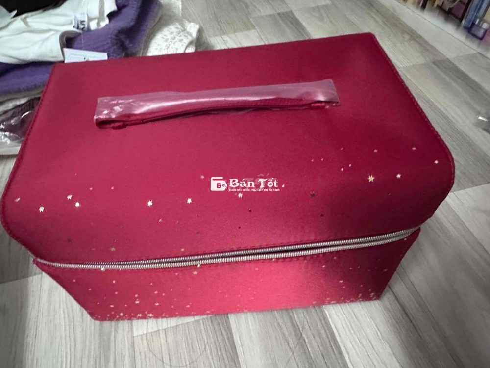 Túi Đựng Mỹ Phẩm Estée Lauder - Phong Cách Và Tiện Lợi  