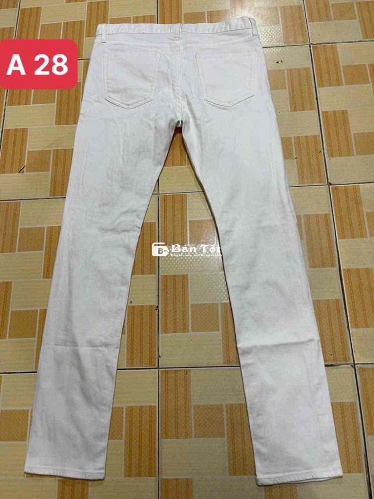 Quần Jean Uni Size 34  