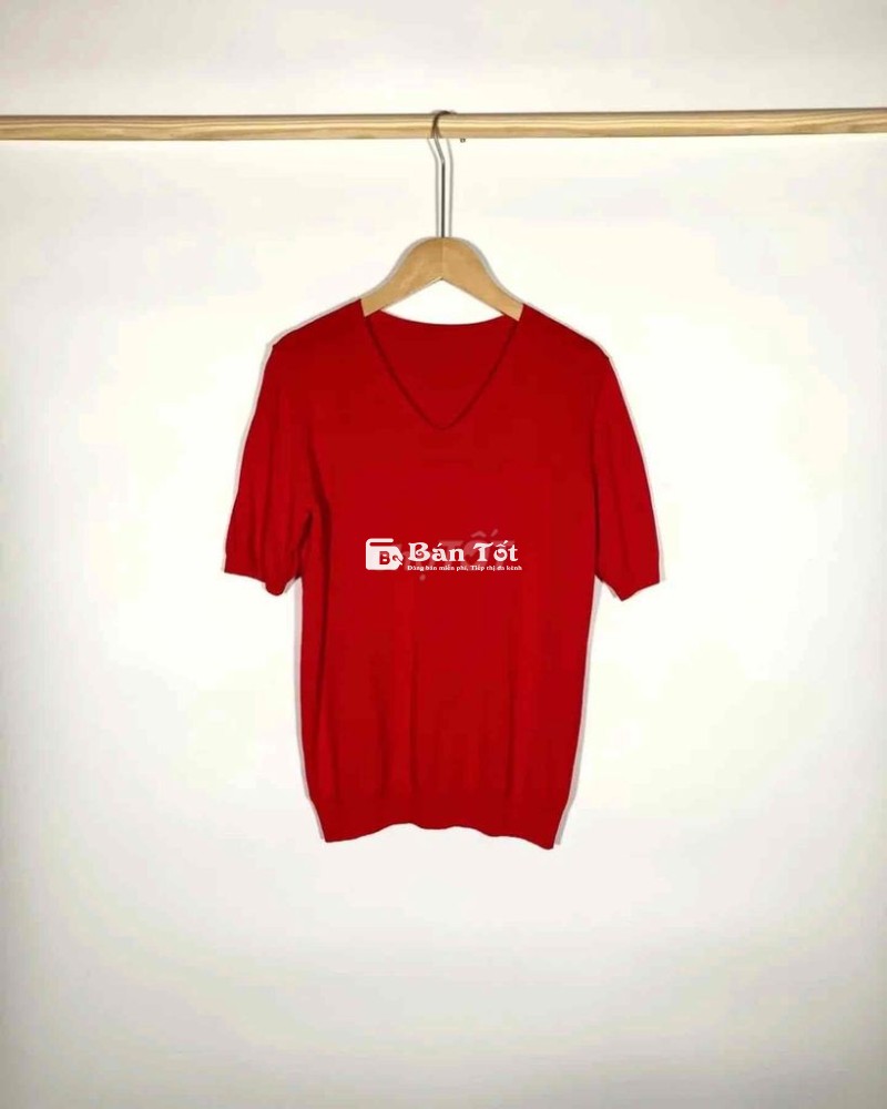 Áo Mongtoghi Hàn Màu Đỏ Size M L