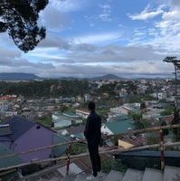 Khánh Hưng