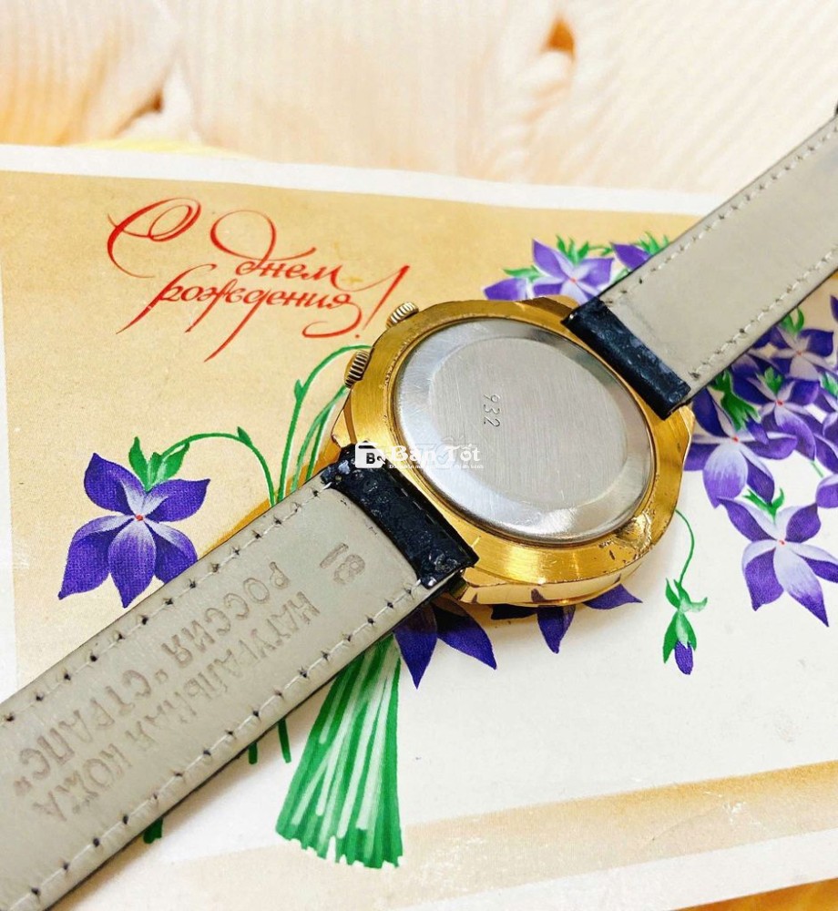 Đồng hồ Liên Xô cổ điển RakeTa Lịch vạn niên