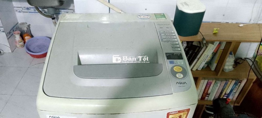 Cần bán máy giặt Aqua 7kg