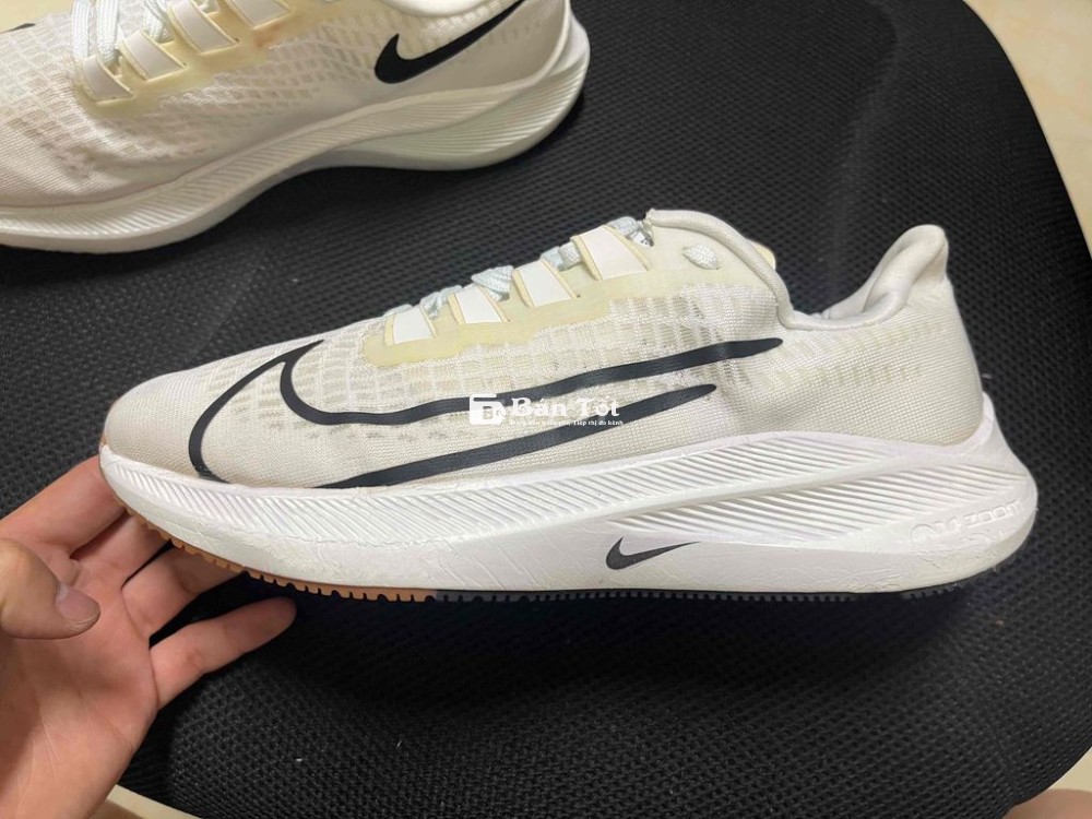 giày Nike thể thao