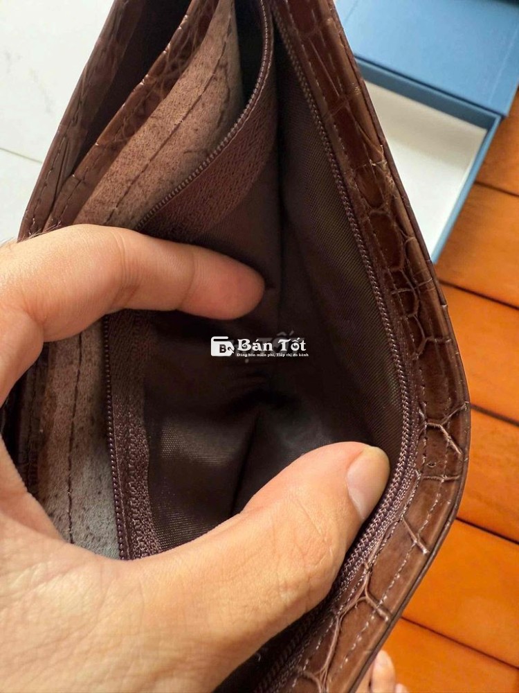 Ví Da Cá Sấu Cao Cấp - Giá Hời!