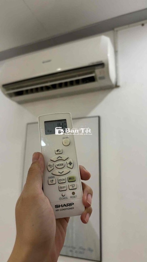 MÁY LẠNH SHARP 1.0 INVERTER HOẠT ĐỘNG TỐT