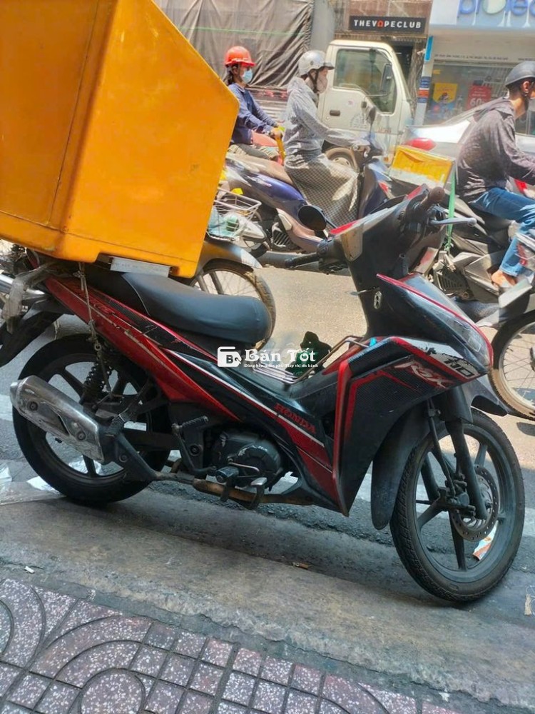 TUYỂN DỤNG NHÂN VIÊN GIAO HÀNG - XĂNG XE CÔNG TY