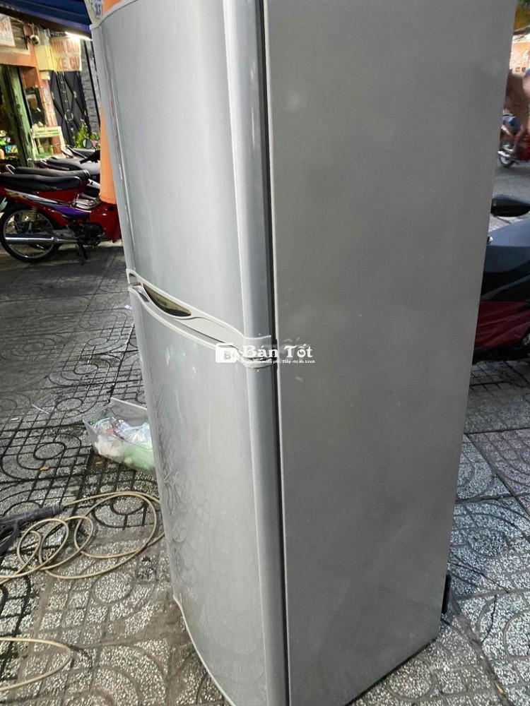 Tủ lạnh SHARP 200L - Giá rẻ - Vận chuyển miễn phí