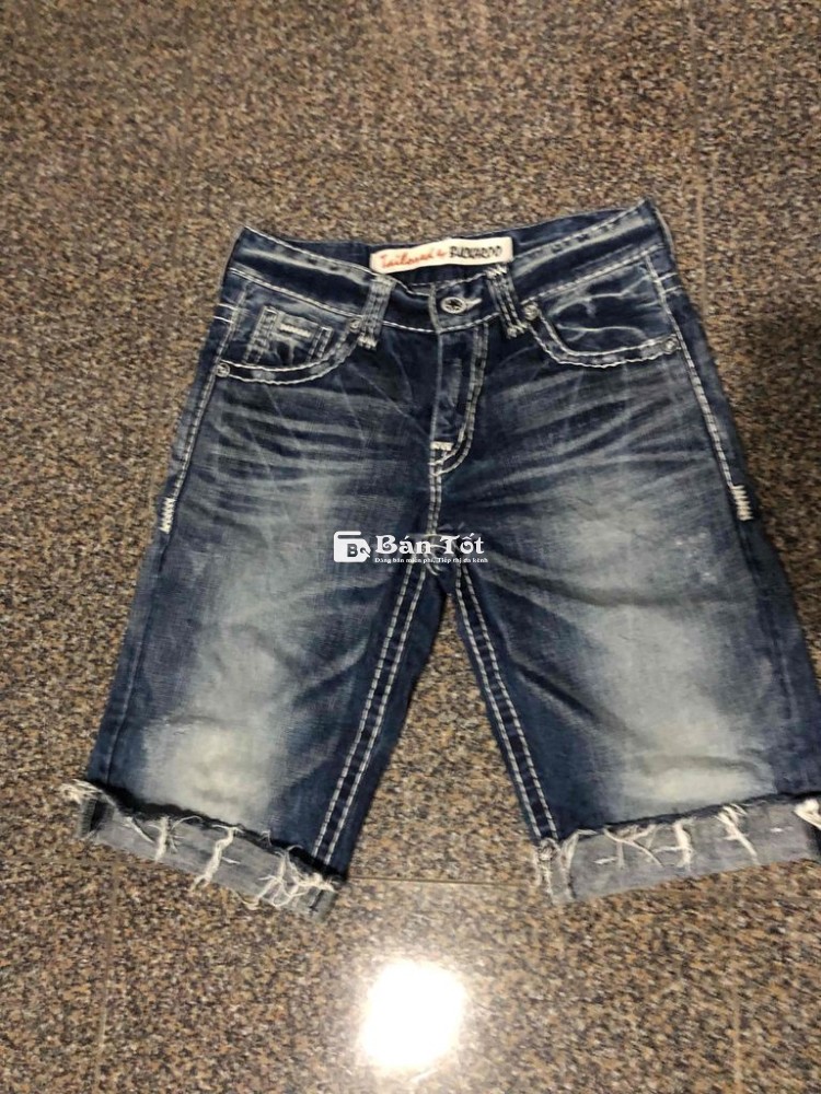 một em short jeans hiệu buckaroo size 31 ok