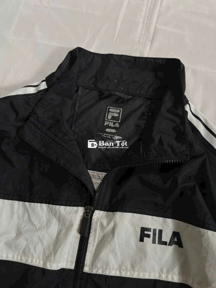 Jacket Fila size Xl n62 d70 mới 96%