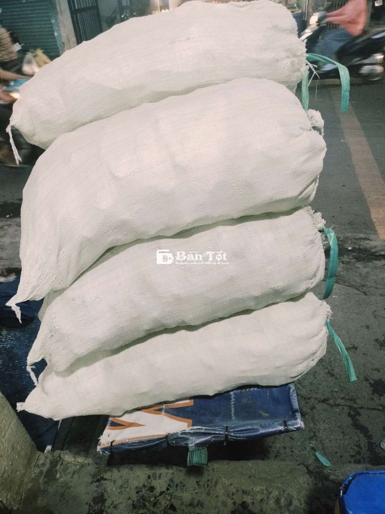 Tuyển Nam Nhân Viên Giao Nước Đá  