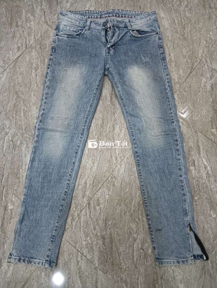 Quần Jean form bó