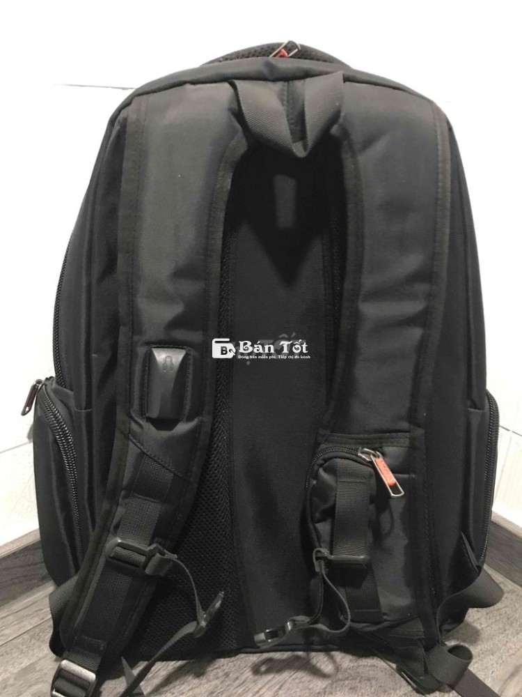 Balo Laptop Du Lịch Dù Chất Dày - Còn Mới Tính!
