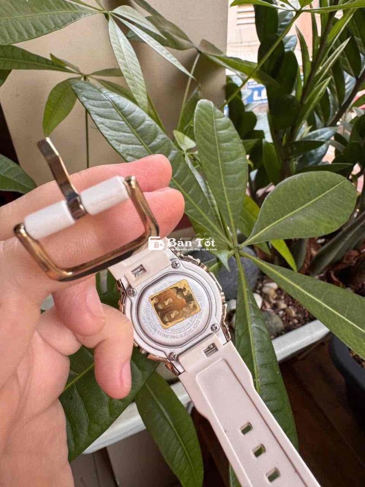 BÁN CASIO G-SHOCK TRẮNG VÀNG ĐỒNG - GIÁ HỜI!