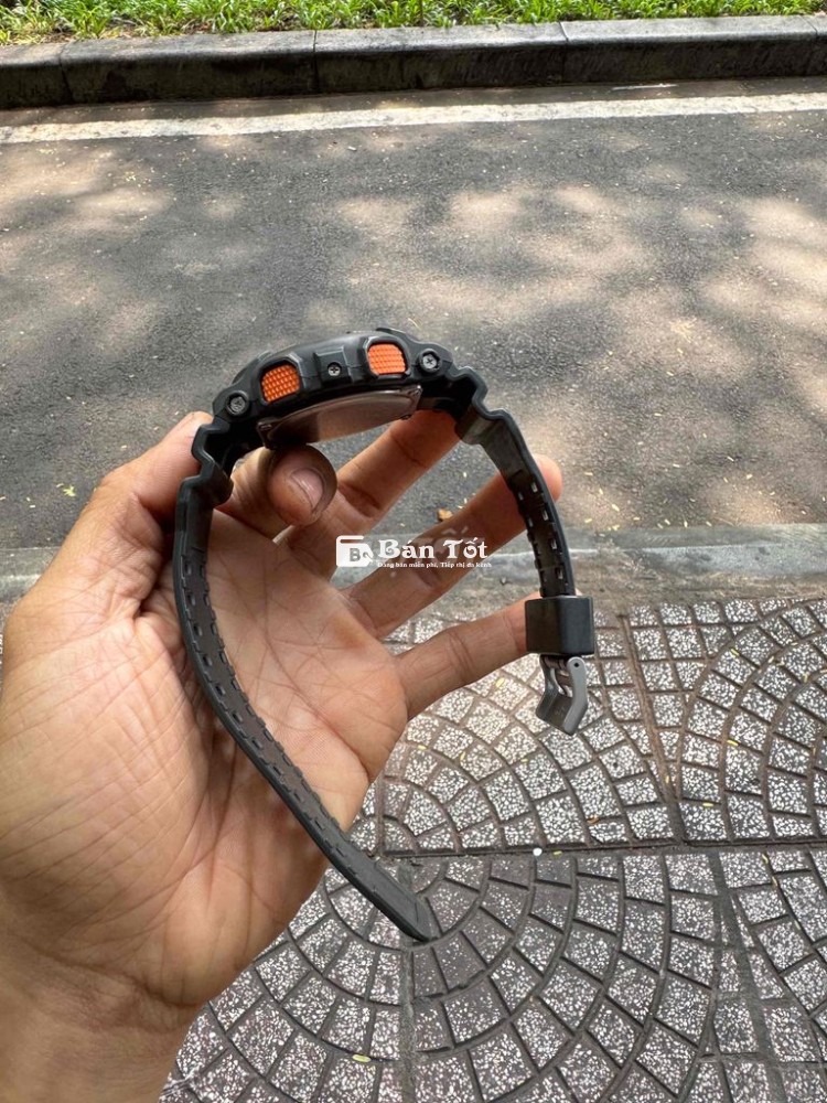 Cần bán đồng hồ thể thao Casio G-Shock GA-110 TS chính hãng