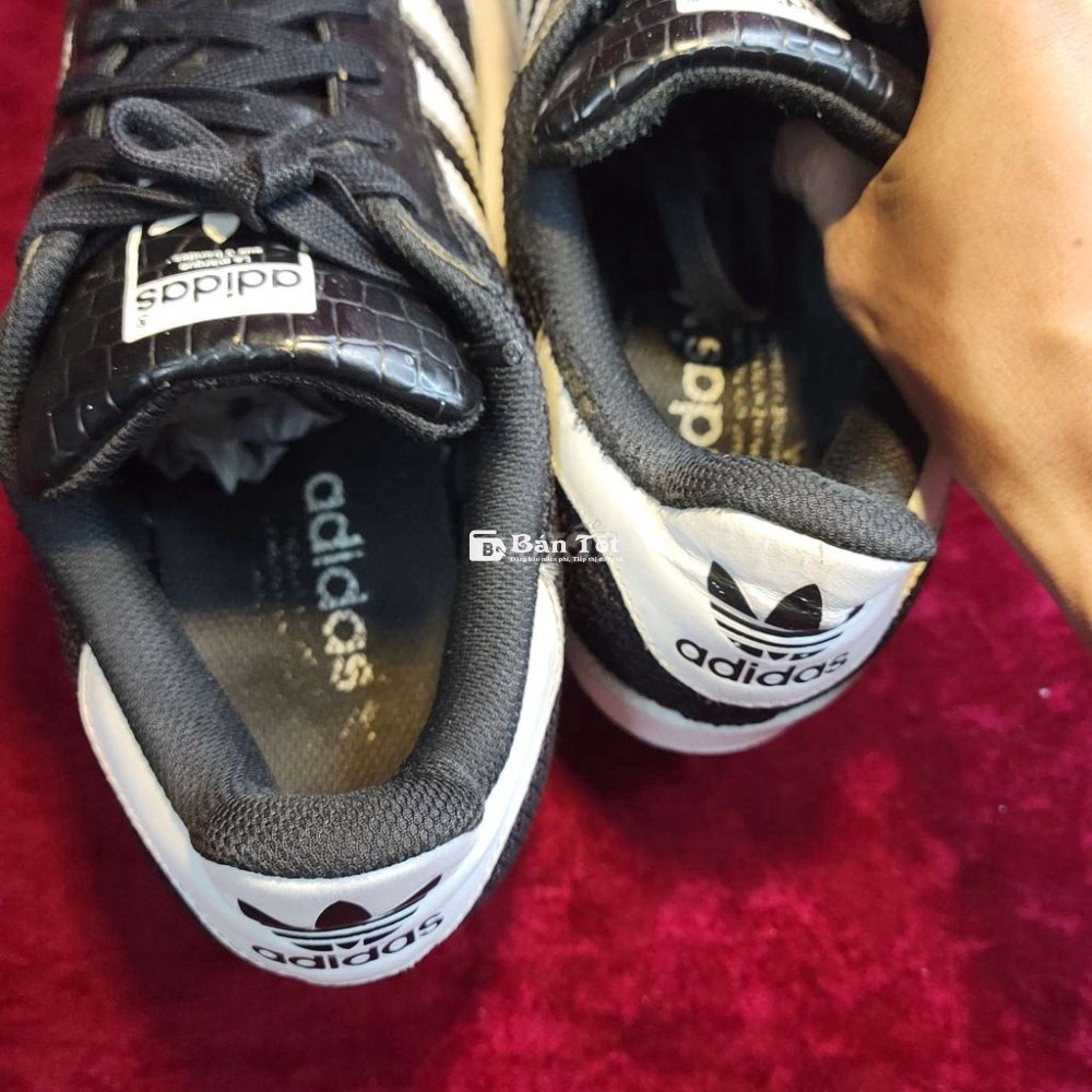 Giày adi sò size 40