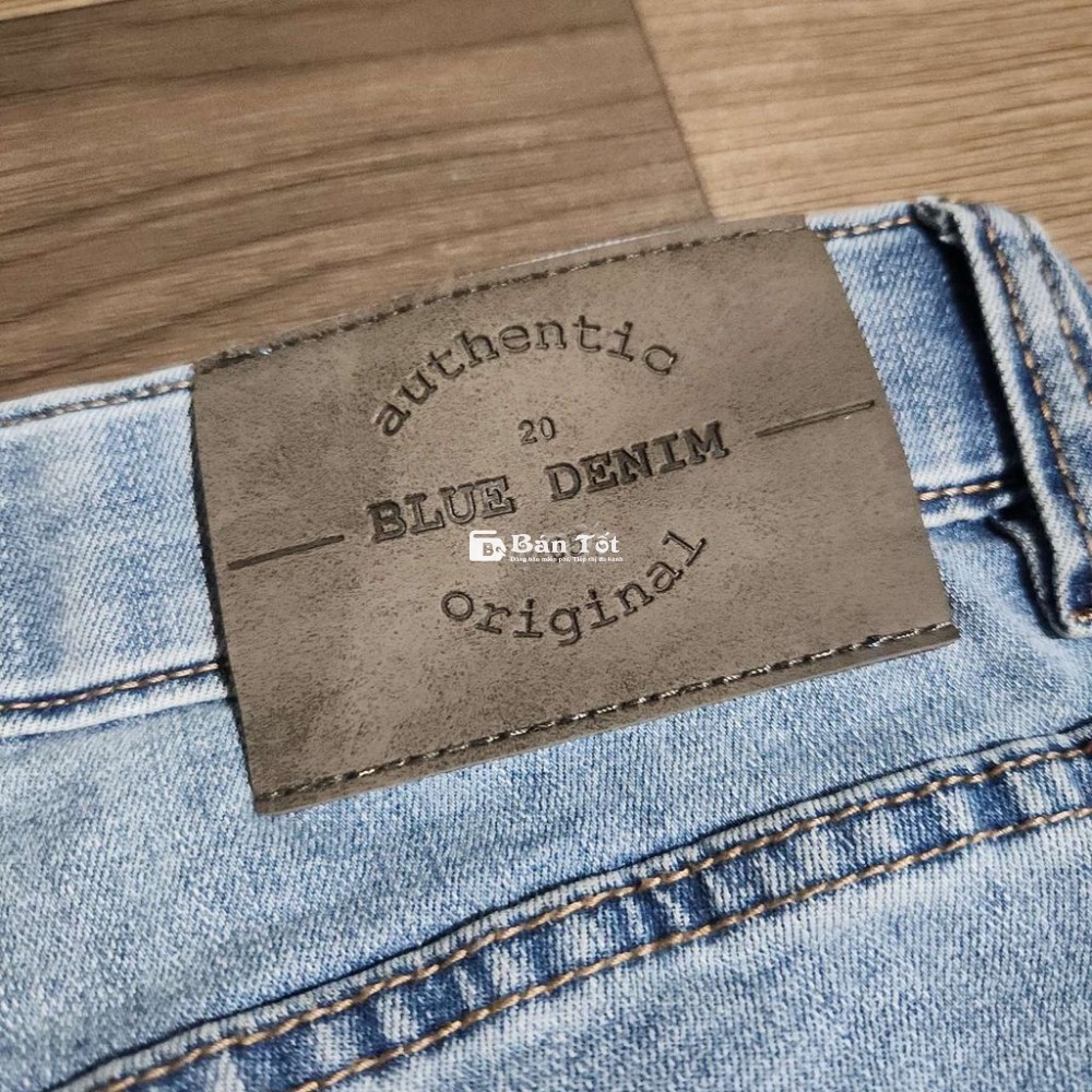 Jeans hiệu blue skinny (size 30)