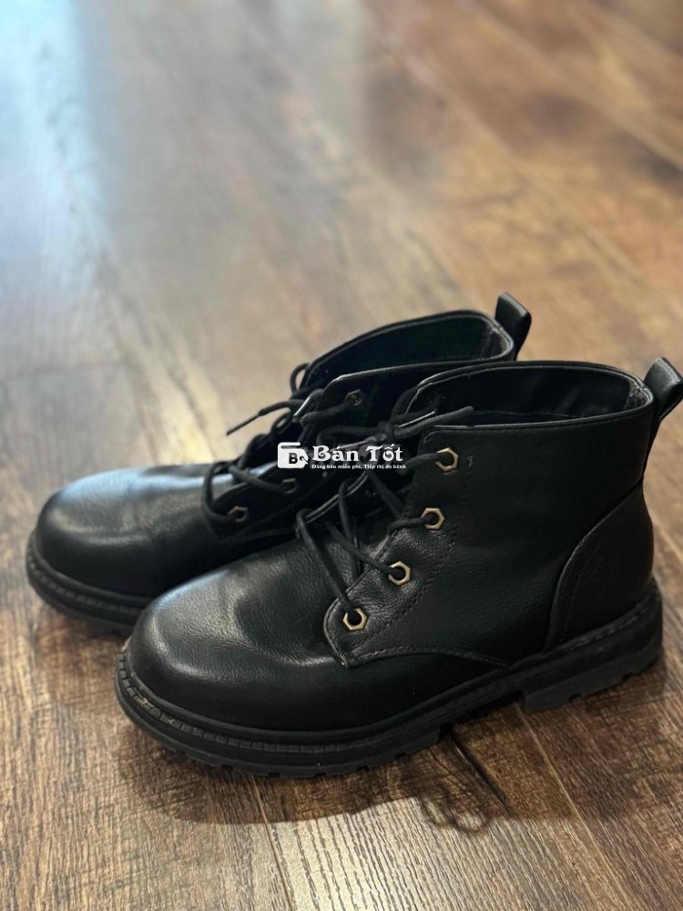 Pass giày boot đen size 37