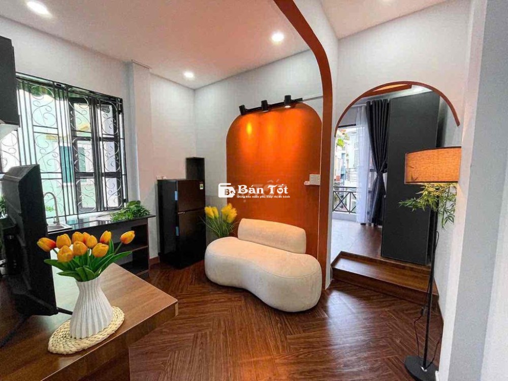 1 Phòng Ngủ 40m2 - Ban Công - Nguyễn Tri Phương - Gần cầu vượt 3/2