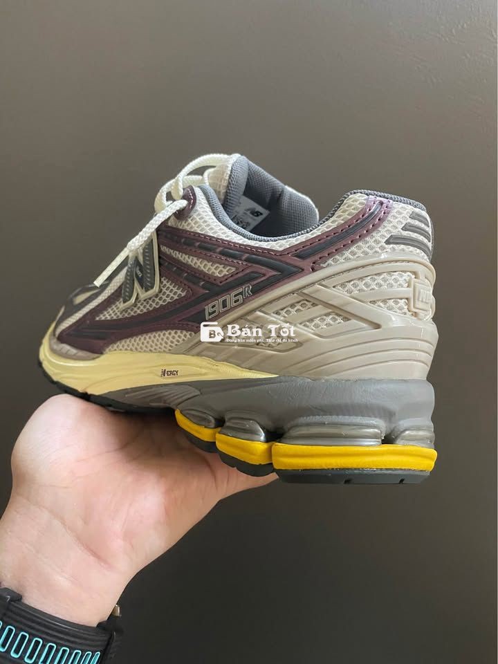 Giày NB 1906R New fullbox Auth - Size 41 US 8