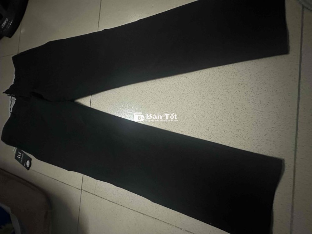 Mình cần pass rẻ lại quần tây ( New) size 31