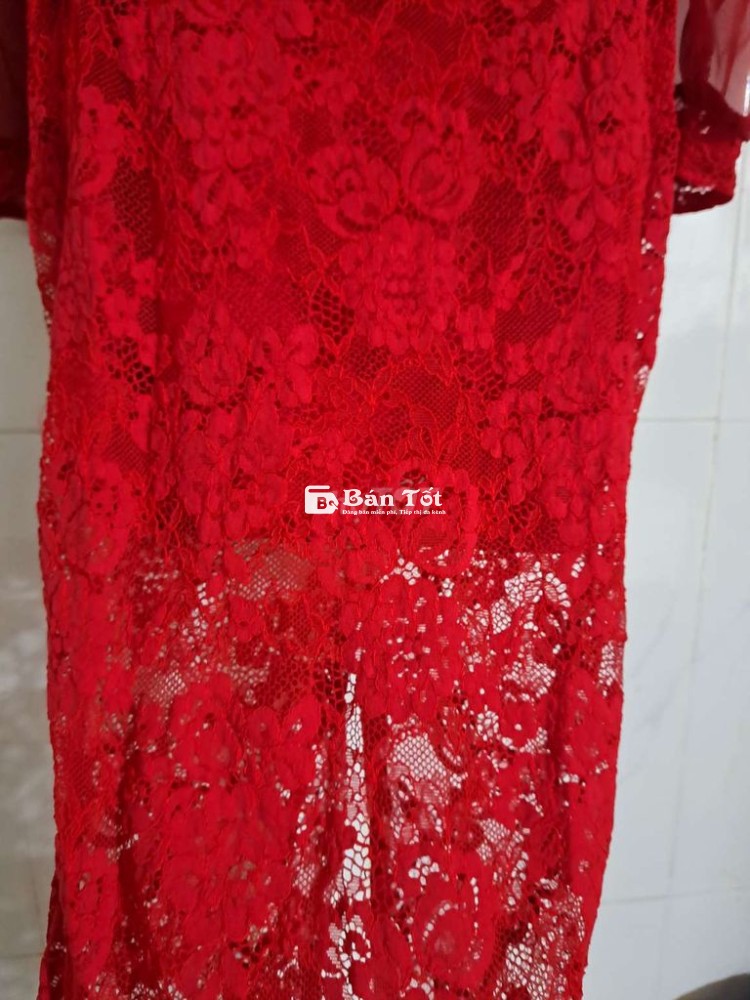 Đầm ôm đỏ ren dáng dài tay dài