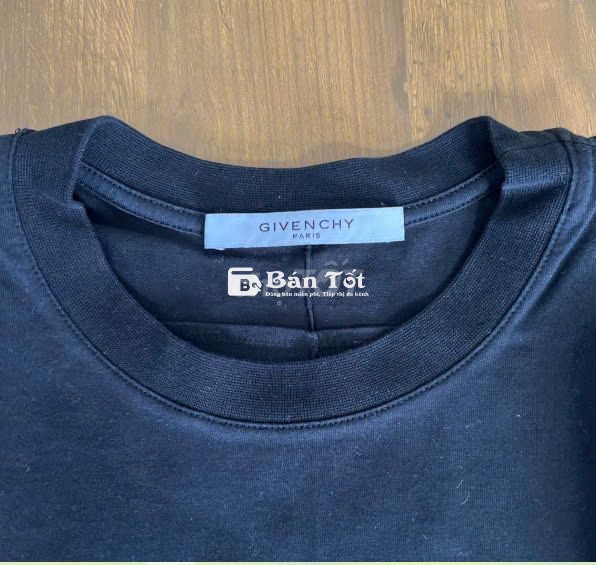 GIVENCHY /France/ Size M