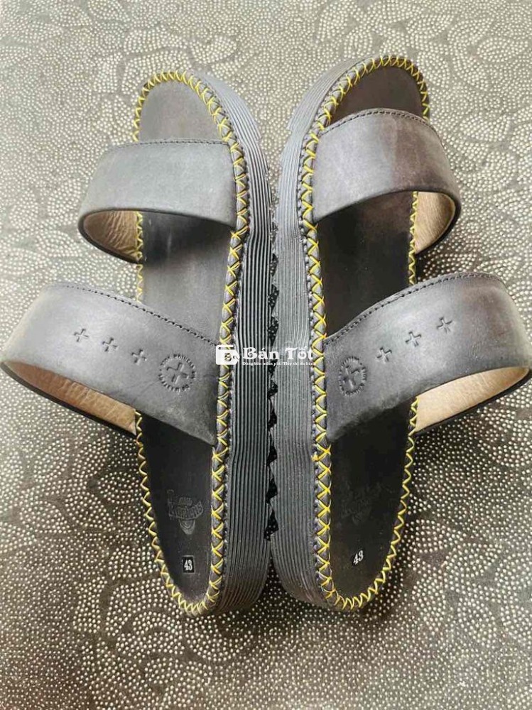 Dép Dr Quai Đôi Size 43/43.5 - Mới 98% - Giá Chỉ 320k  