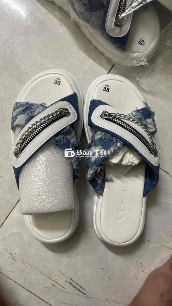 Dép thời trang nữ size 38
