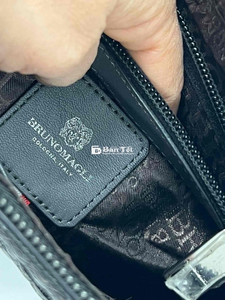 Túi Đeo Chéo Brunomagli Hàng Auth Nhật Bản