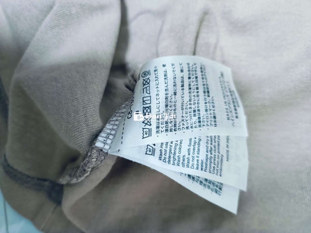 Áo Cham xịn chính hãng size S âu