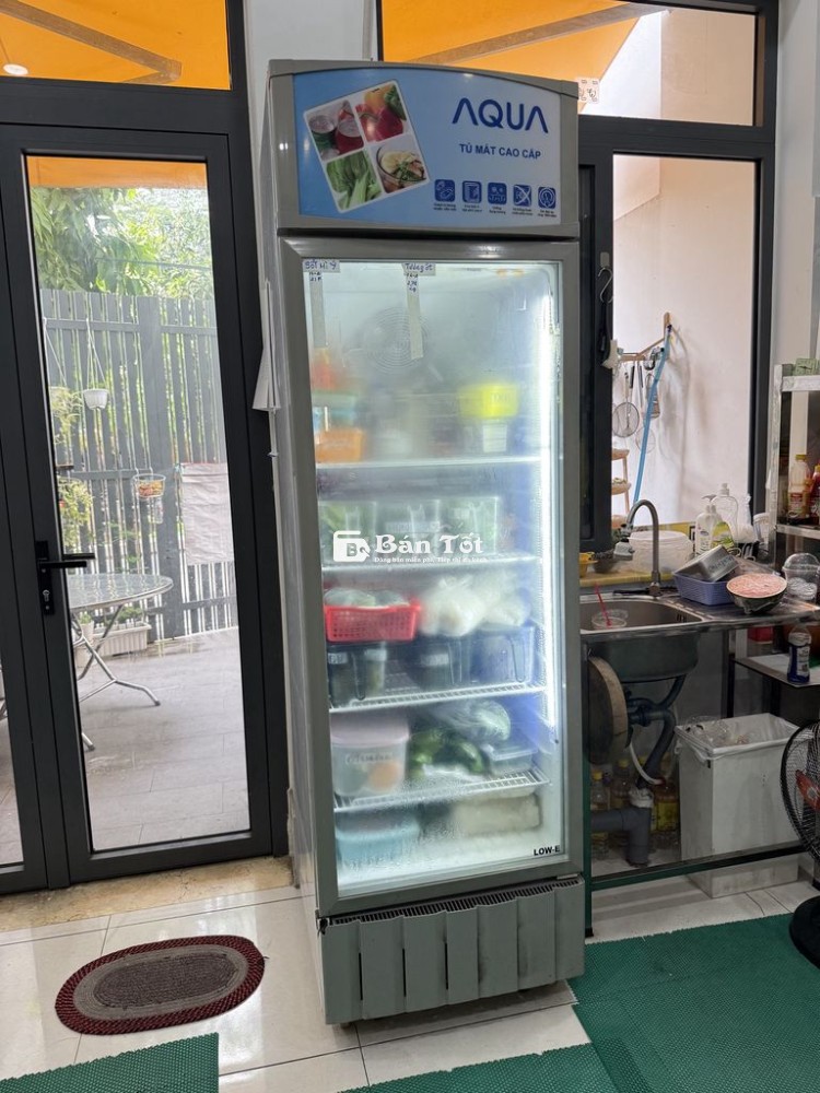 Cần bán tủ mát Aqua 400lit