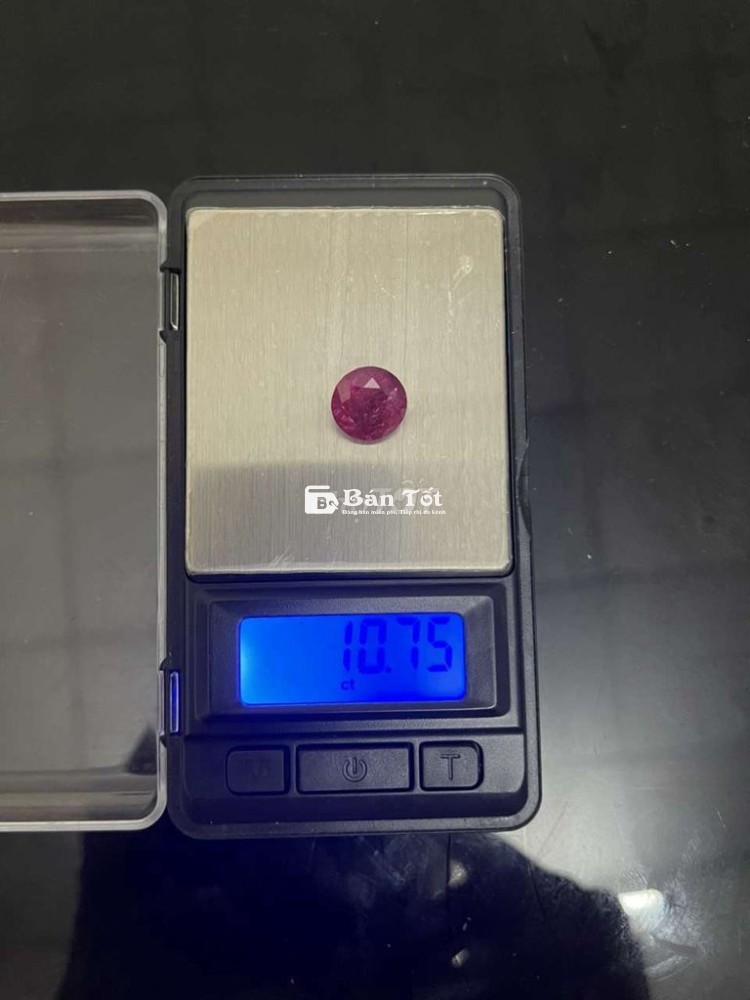 Viên ruby thái bán hoặc giao lưu