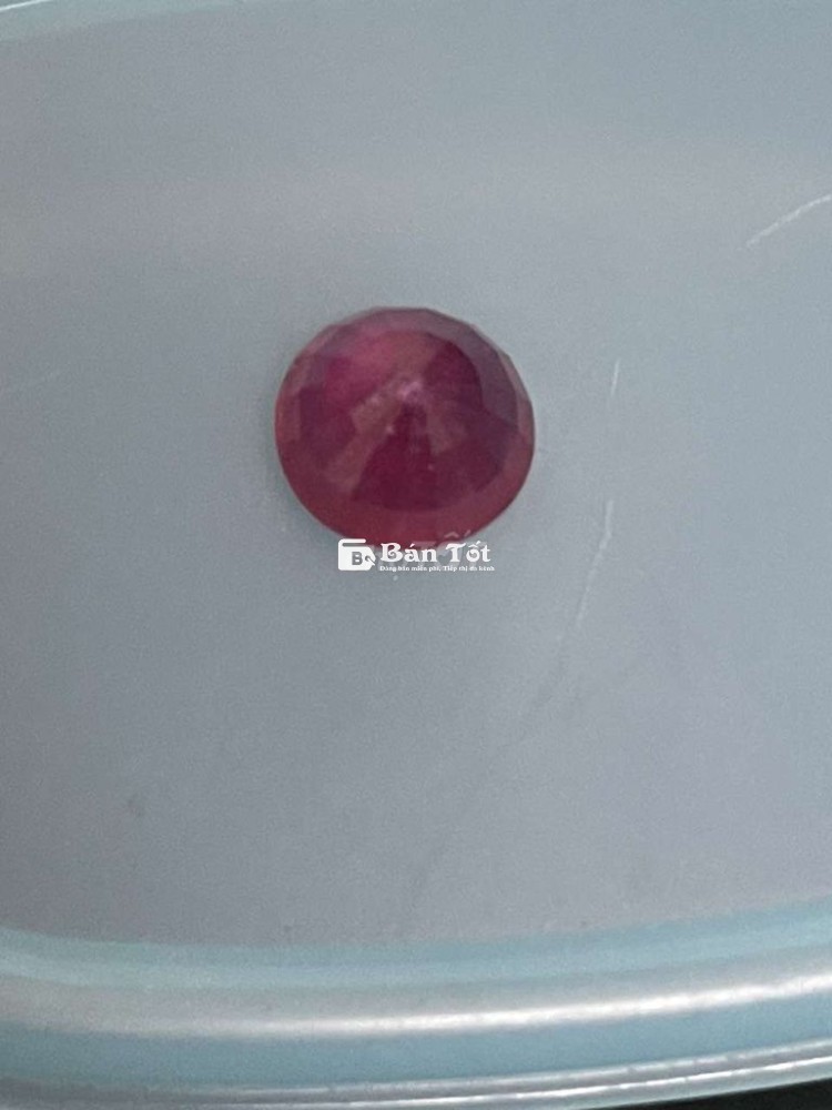 Viên ruby thái bán hoặc giao lưu