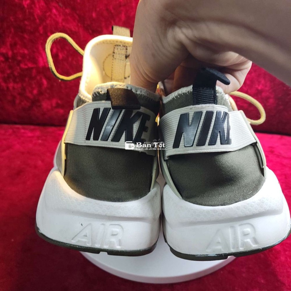 Nike hoarache running size 42