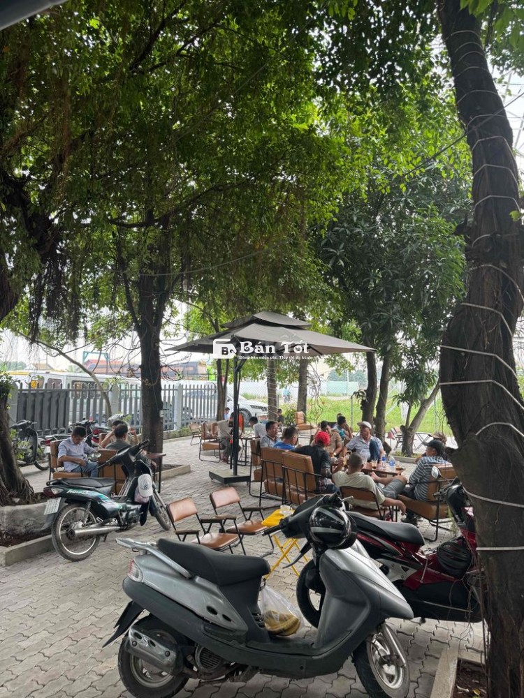 Tuyển Pha Chế & Phục Vụ