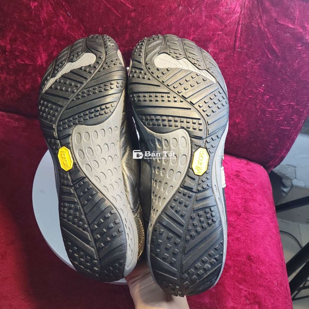 Giày đạp xe merrell size 42
