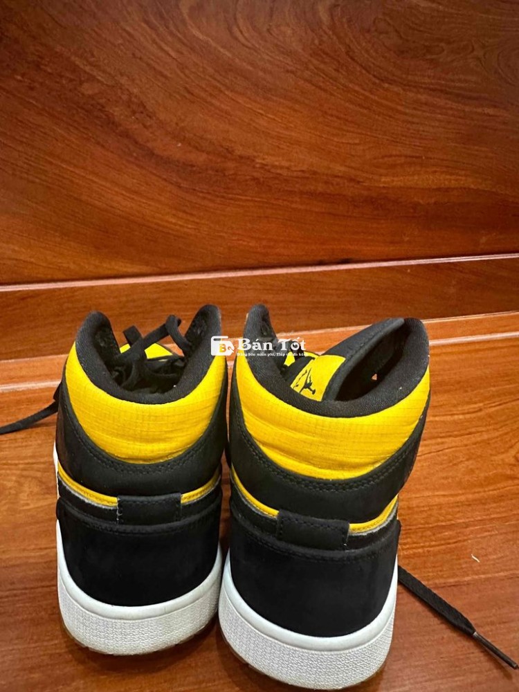 Nike JD co mid size 40.5 real đẹp