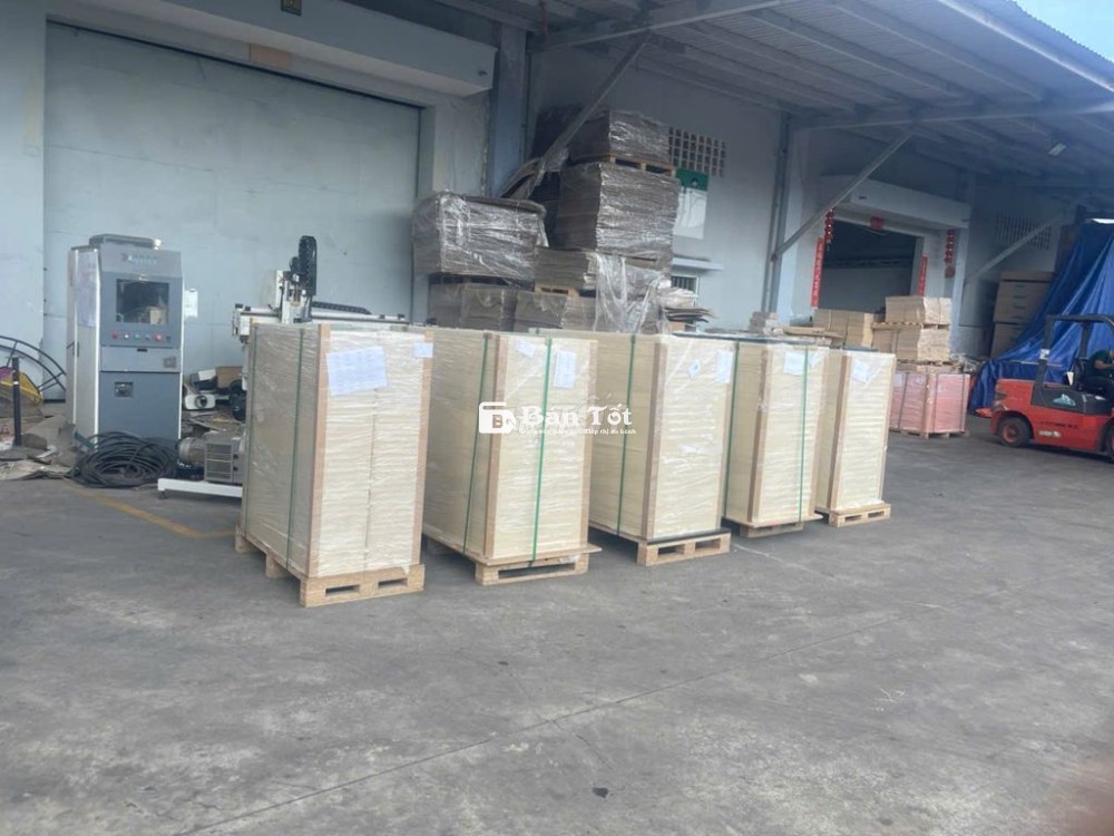 Tuyển Nam Công Nhân Thời Vụ