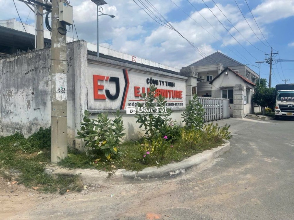 Tuyển Nam Công Nhân Thời Vụ