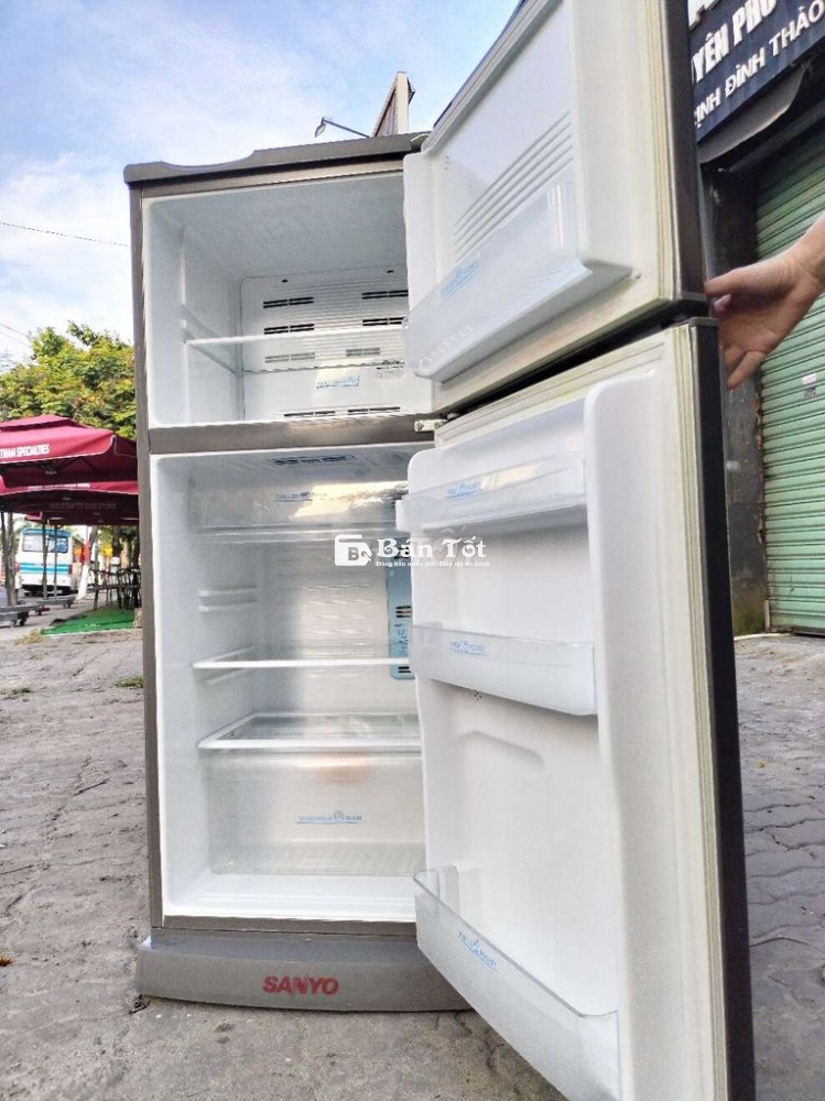 Thanh lý tủ lạnh Sanyo 185 lít mới nguyên rin