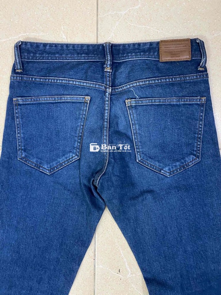 Quần jean hiệu Bershka, size 28