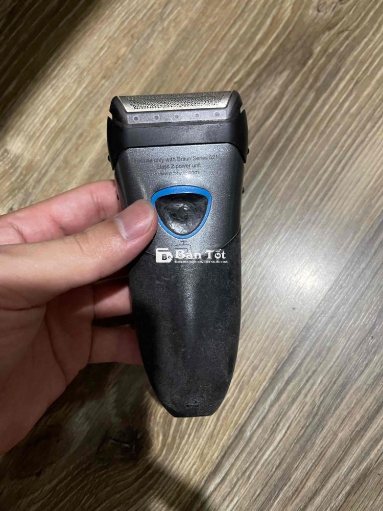 Cần bán xác máy cạo râu Braun 521 hoặc tìm thợ sửa chữa tại Hà Nội
