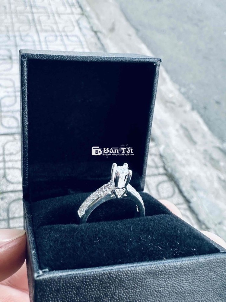 nhẫn nữ bạc 950 đính full moissanite