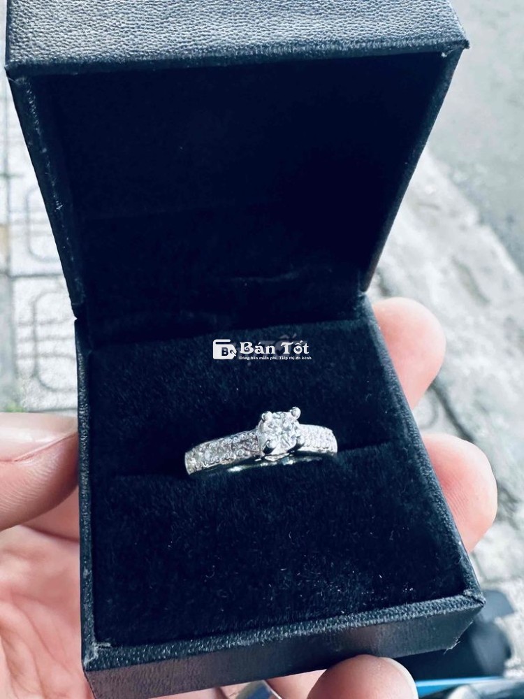 nhẫn nữ bạc 950 đính full moissanite