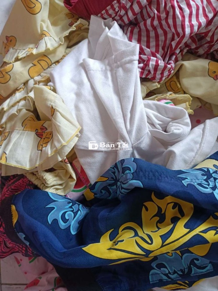 Quần áo nữ cho người cần
